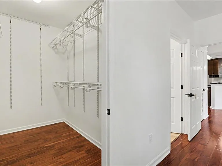 2700 Pine Tree Rd NE #1219 — Photo 14