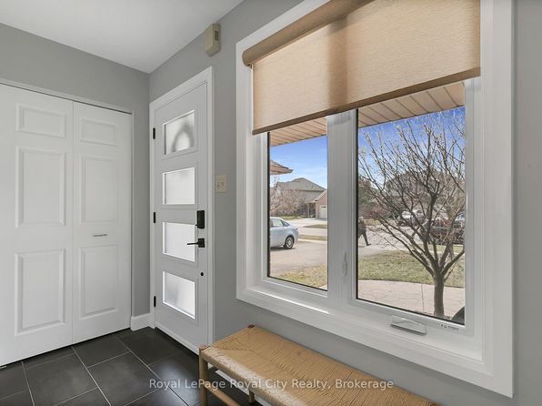 90 Milson Cres, Guelph, ON N1C 1G6