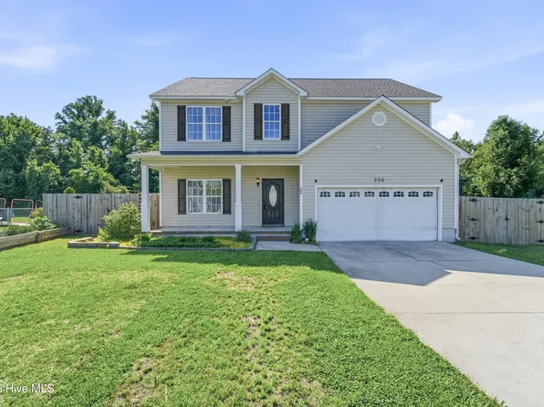 206 Margaret Court, Beulaville, NC 28518