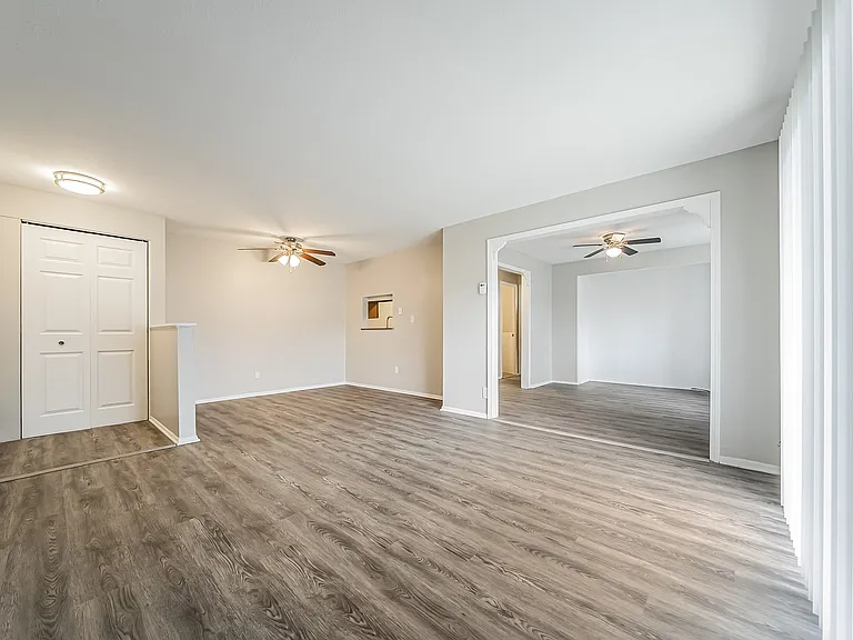 Integrity Chardon / Maple Ridge Apartments — Photo 15
