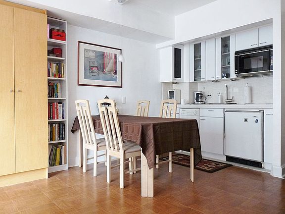 5th image of 45 Tudor City Pl APT 421