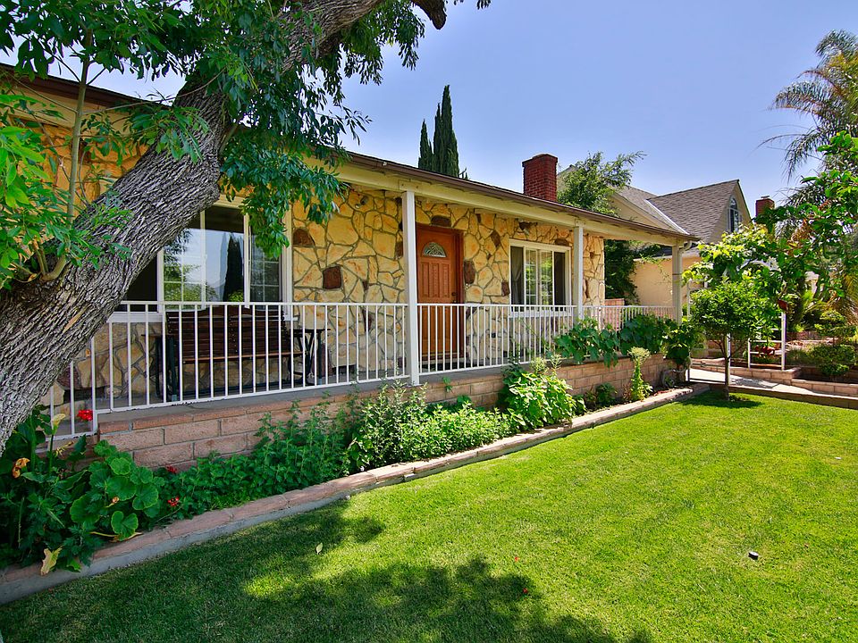 1st image of 2923 Los Olivos Ln