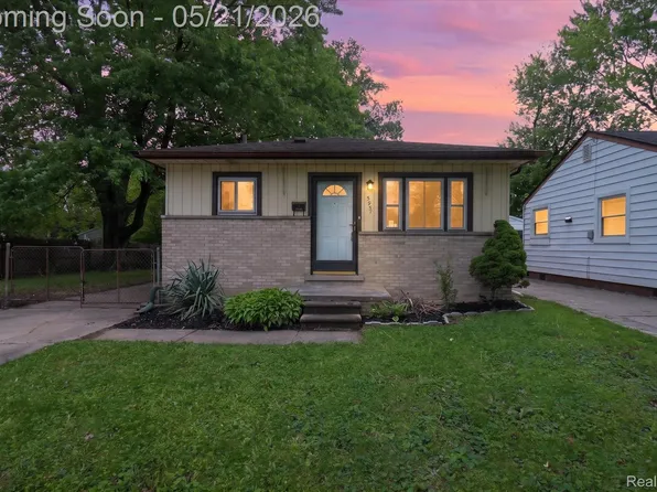 5957 John Daly St, Taylor, MI 48180