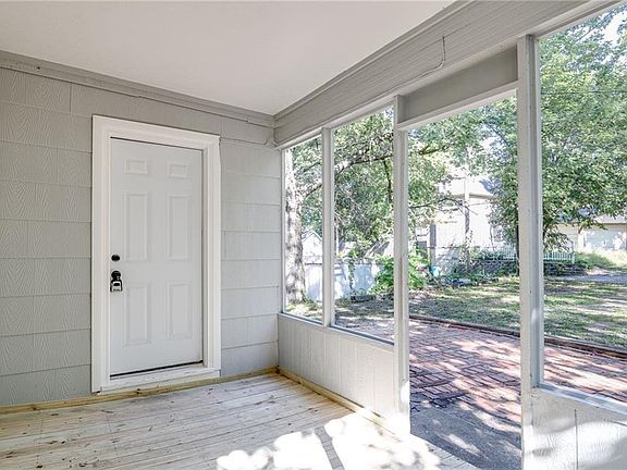 2nd image of 2509 Jules St