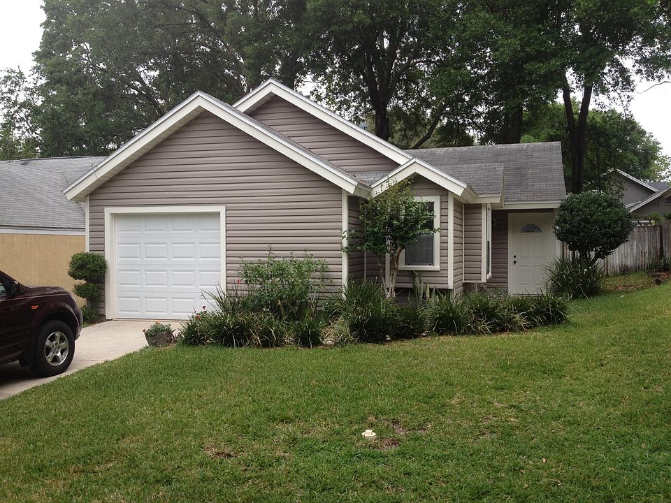 1st image of 1775 Iroquois Dr