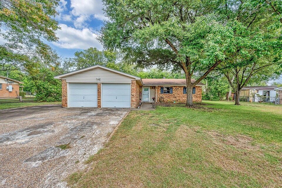1st image of 112 New Acres Dr