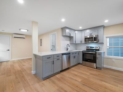 97 Mason St APT 1, Salem, MA, 01970