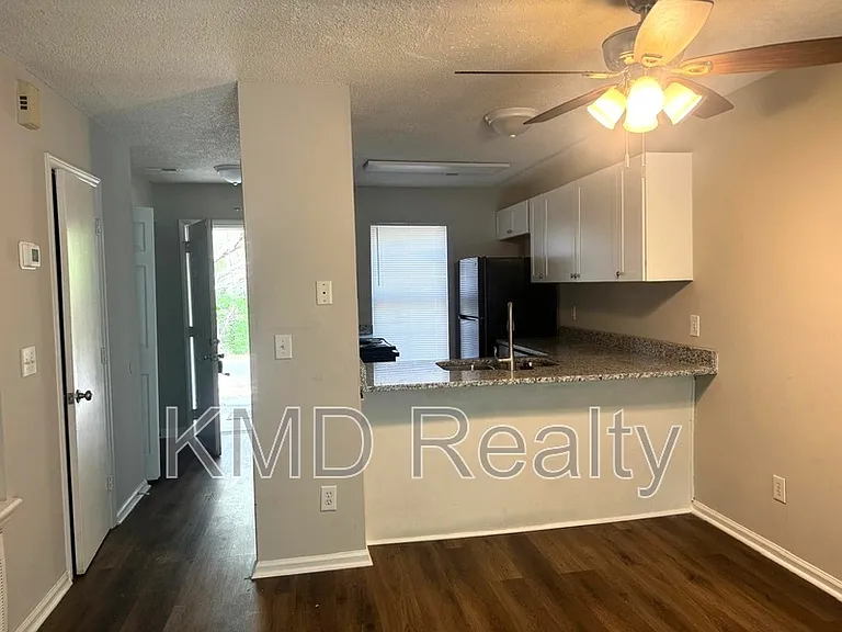 3912 Briarhill Dr #A — Photo 3