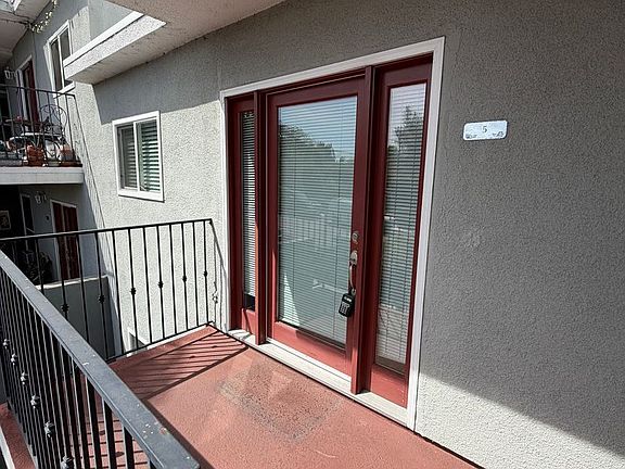 2nd image of 4407 Temecula St Unit 5