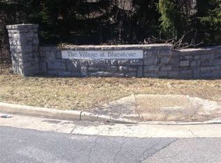 2201 Pearl Ln, Harrisonburg, VA 22801