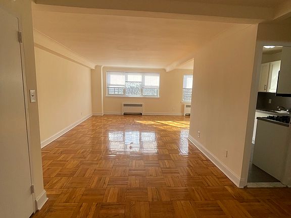 3rd image of 16605 Highland Ave APT 7D