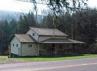 3062 New Lancaster Valley Rd, Milroy, PA 17063