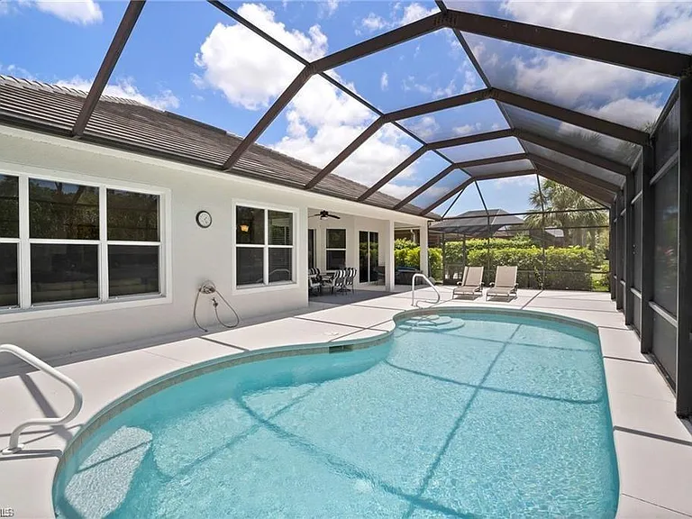 8884 Mustang Island Cir — Photo 28