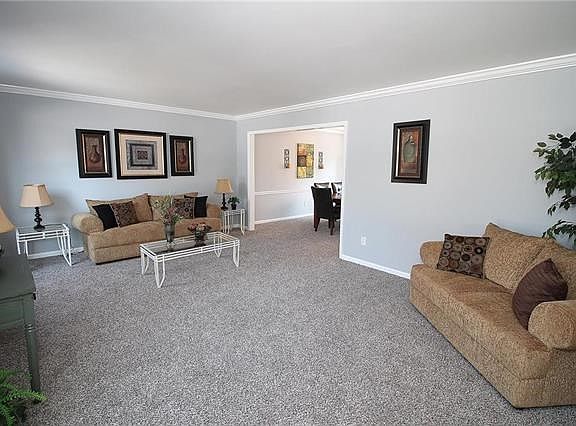 3rd image of 476 Kassie View Ct
