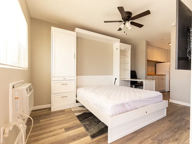 251 S Tehama St #14 — Photo 6
