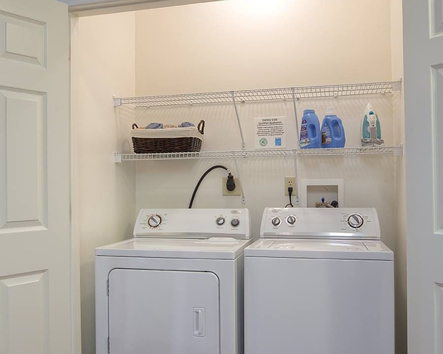In-Unit Washer and Dryer
