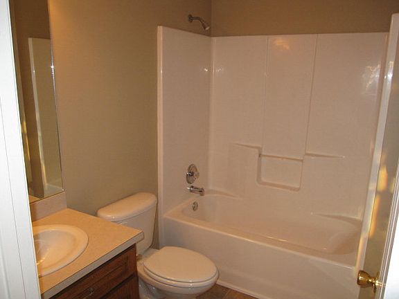 5th image of 11 Lee Road 2103