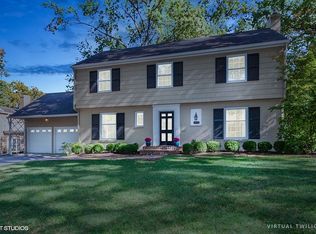 6527 Overbrook Rd, Mission Hills, KS 66208