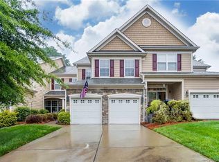 1057 Silver Gull Dr, Fort Mill, SC 29708