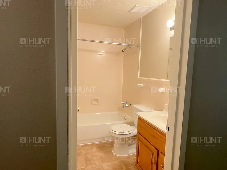6065 Enterprise St — Photo 10