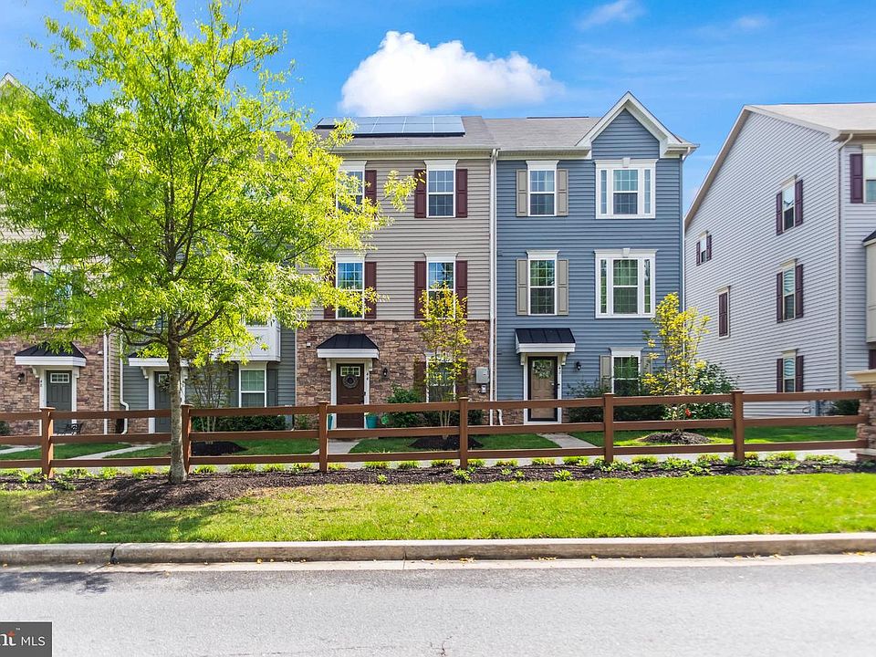 1st image of 44 Cedar Hill Blvd