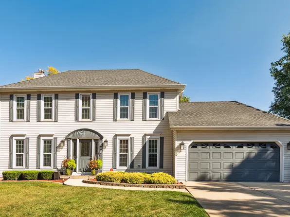 806 Wescott Rd, Bolingbrook, IL 60440