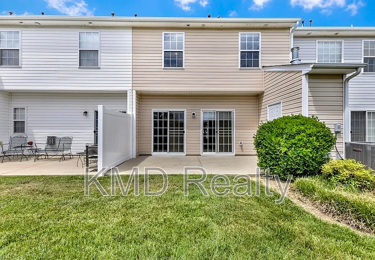 9598 Walkers Glen Dr — Photo 27