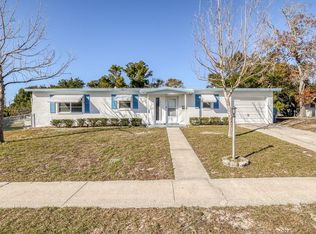 7017 Holiday Dr, Spring Hill, FL 34606