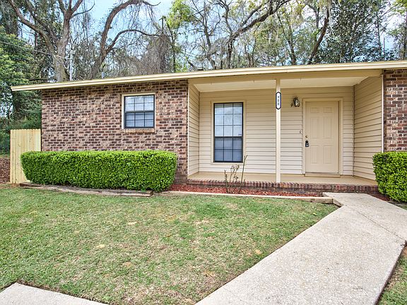 3rd image of 900 Meginnis Ln