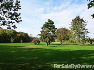 14736 Three Oaks Rd, Three Oaks, MI 49128