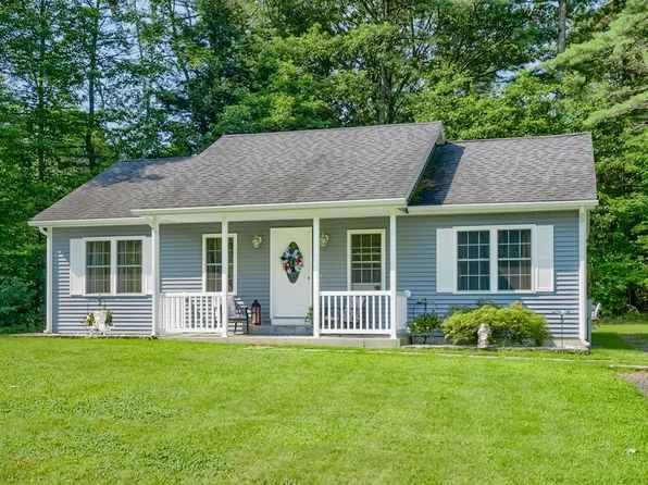 269 Whitney St, Gardner, MA 01440