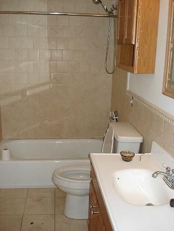 2nd image of 5 Deerfield St