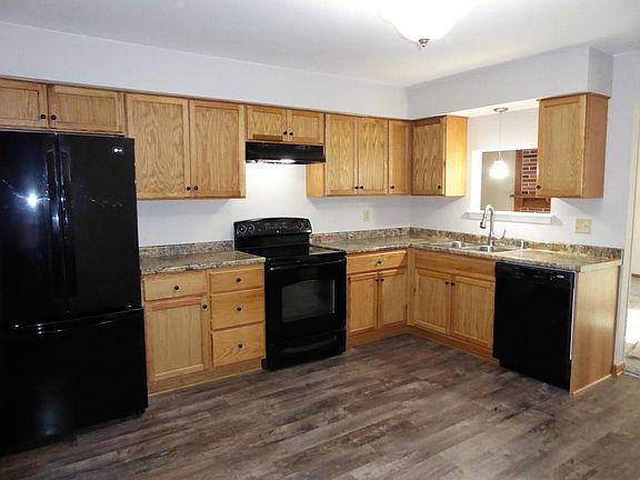2nd image of 9505 N 47th St
