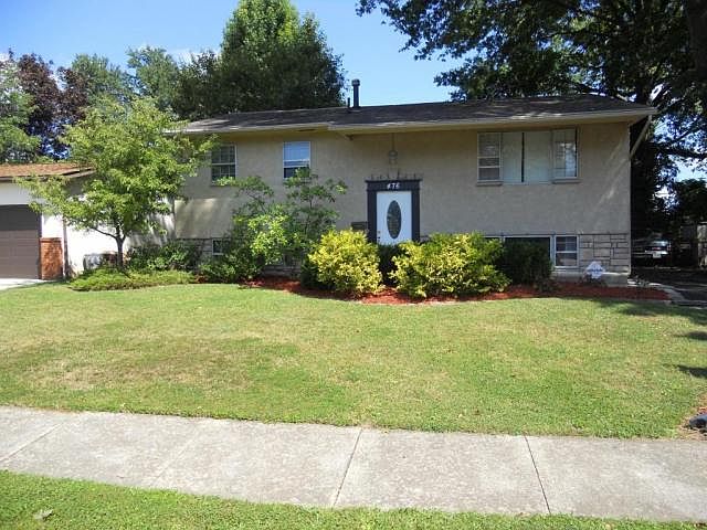 1st image of 476 Foxwood Dr