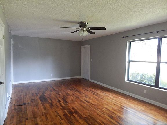 2nd image of 6430 Sellers Dr