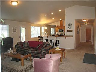 5th image of 7226 SE 20th Ave