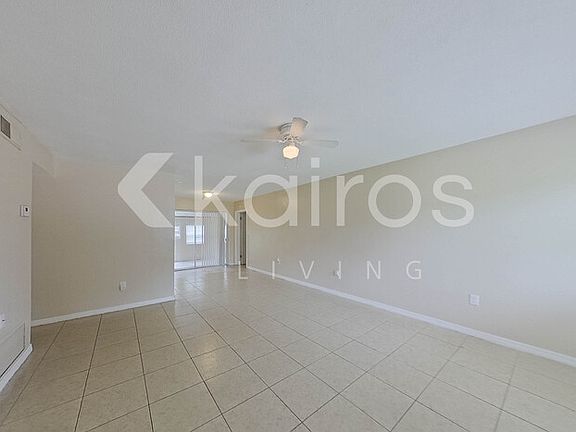 5th image of 2441 Healy Dr