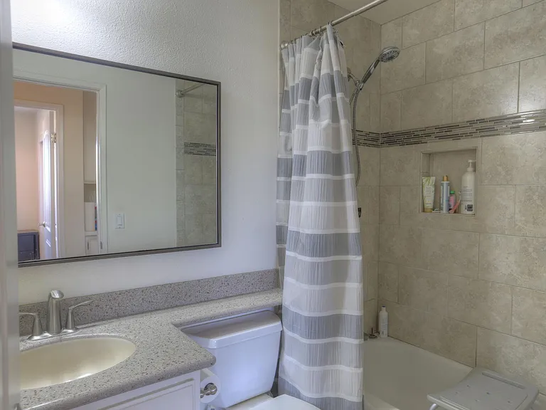 3101 Plaza Del Amo #63 — Photo 20