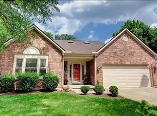2209 Hillrise Cir, Bellbrook, OH