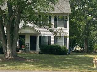 302 N Rappahannock St, Remington, VA 22734