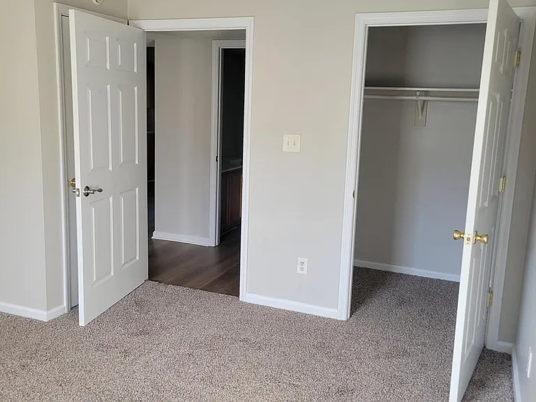 600 Hammock Ln #1 — Photo 11