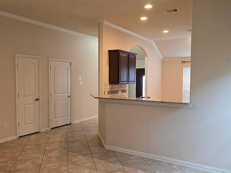 24114 McKinzie Ridge Dr — Photo 4