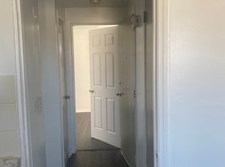 408 E 1st Ave, Roselle, NJ 07203