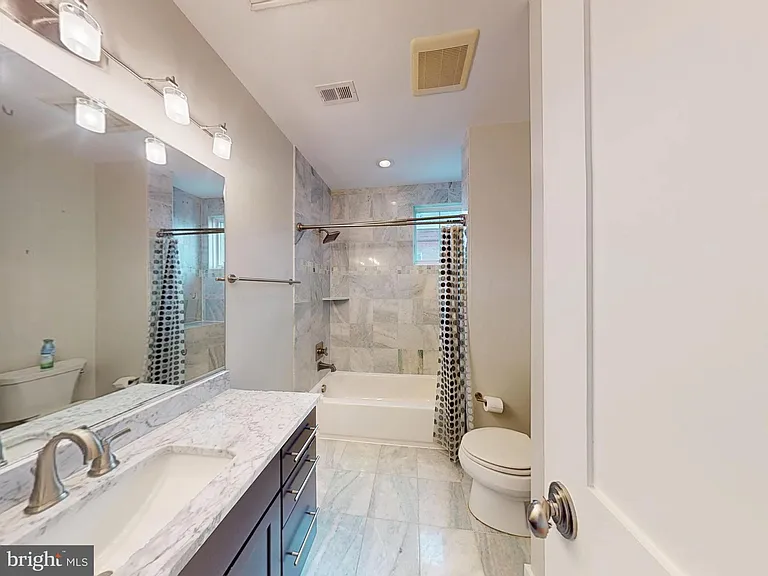 1700 Euclid St NW #B7 — Photo 11
