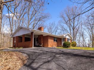 358 Sanita Village Rd, Bean Station, TN 37708