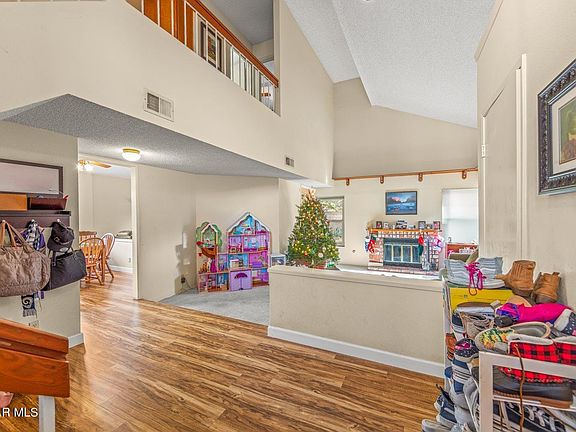 4th image of 12579 Sunnyglen Dr