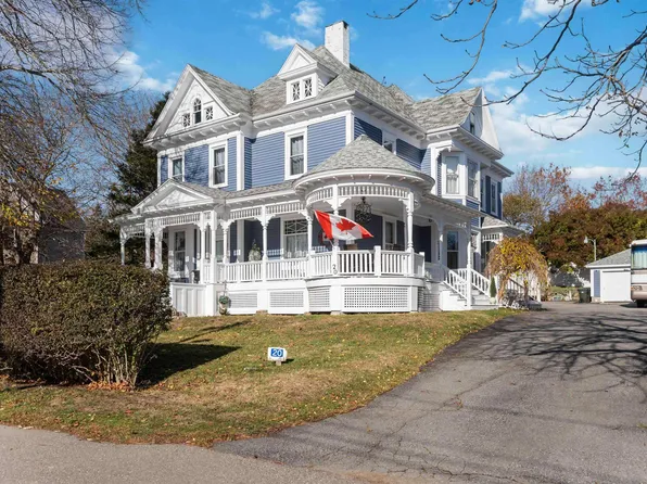 20 Victoria Ave, Weymouth, NS B0W 3T0