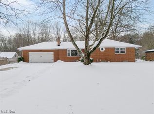 4326 Reimer Rd, Barberton, OH 44203