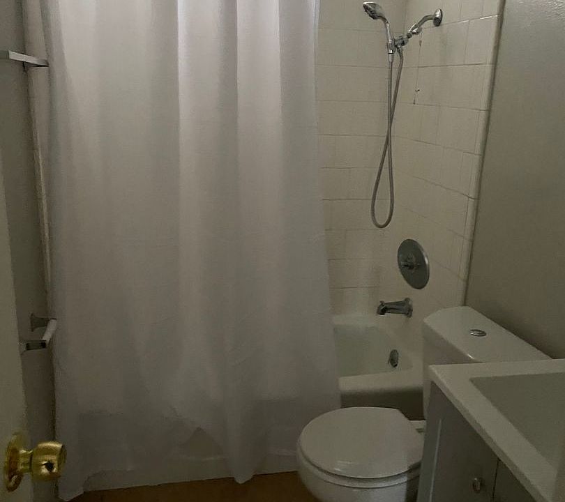 Pinewood Property Apartments Tujunga, CA Zillow