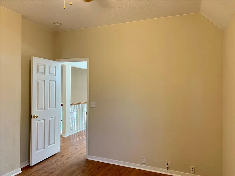 11218 Timbertree Ln — Photo 27